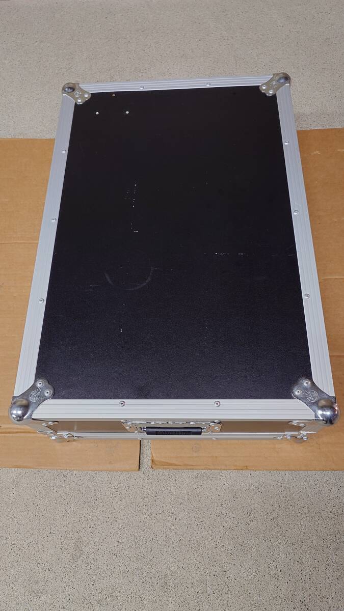 Road Ready ロードレディー 19インチサイズ ミキサー ケース ハード ケース 機材 運搬 保管 中古品 現(xiàn)狀お渡し