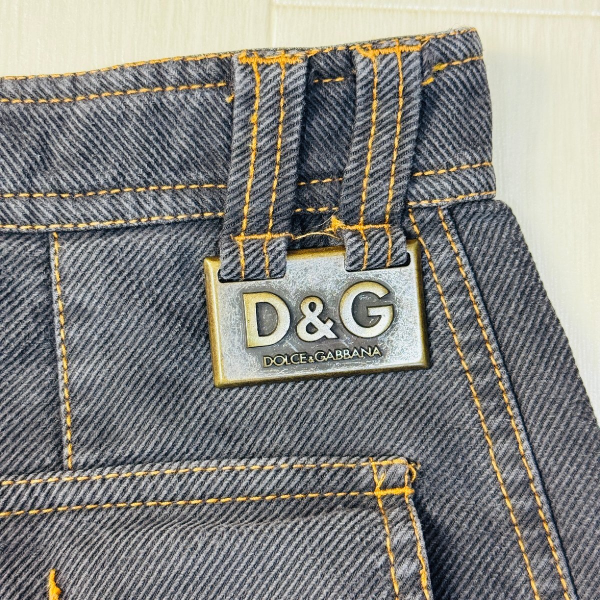 美品/46 M～相當★ドルチェ＆ガッバーナ/DOLCE&GABBANA ロゴプレート デニム調(diào) ワークパンツ ジーパン 長ズボン デカジップ メンズ グレー