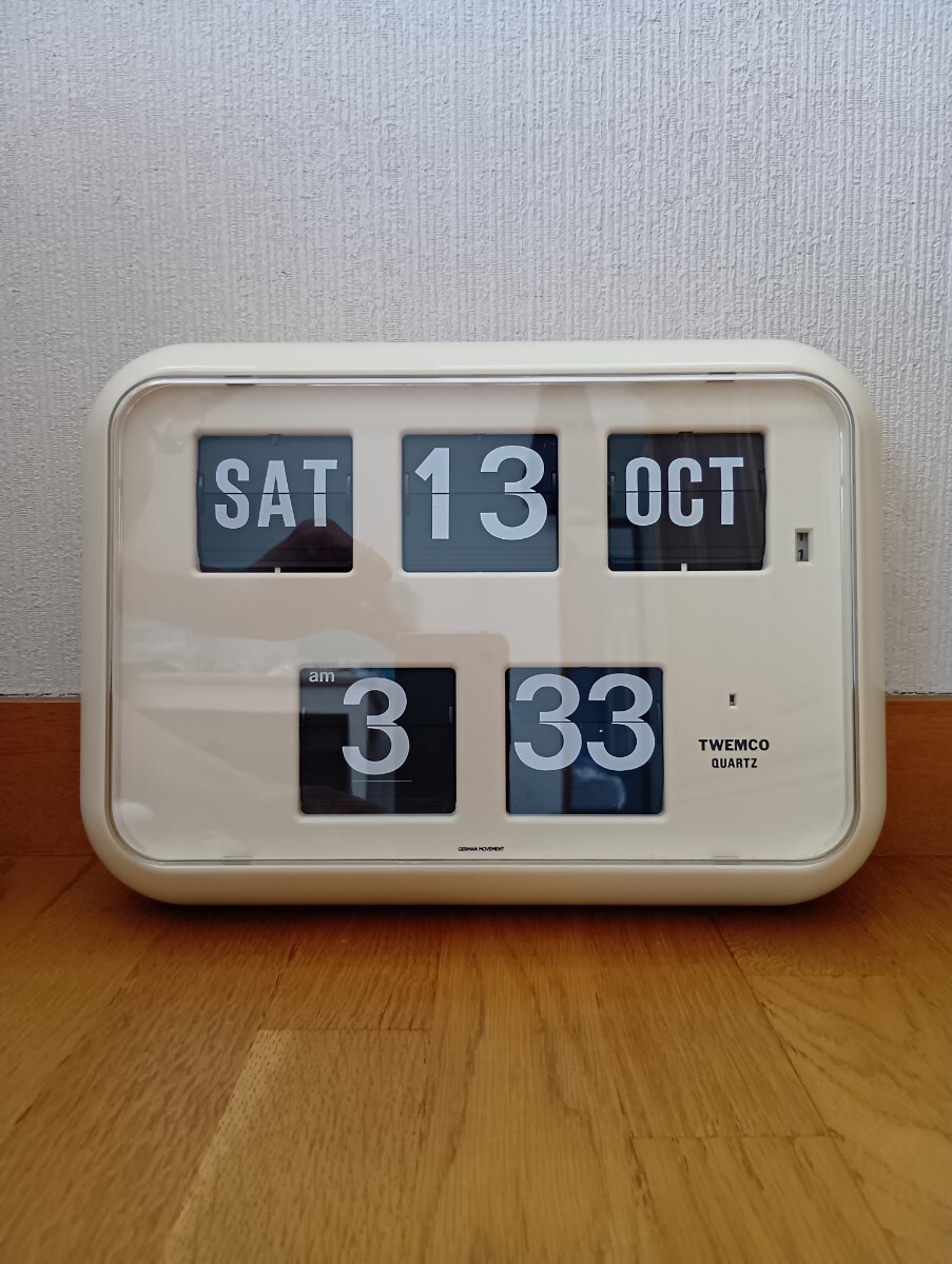 【ジャンク品】TWEMCO パタパタ時計 TWEMCO トゥエンコ パタパタ時計 掛時計 ジャンク品(デジタル