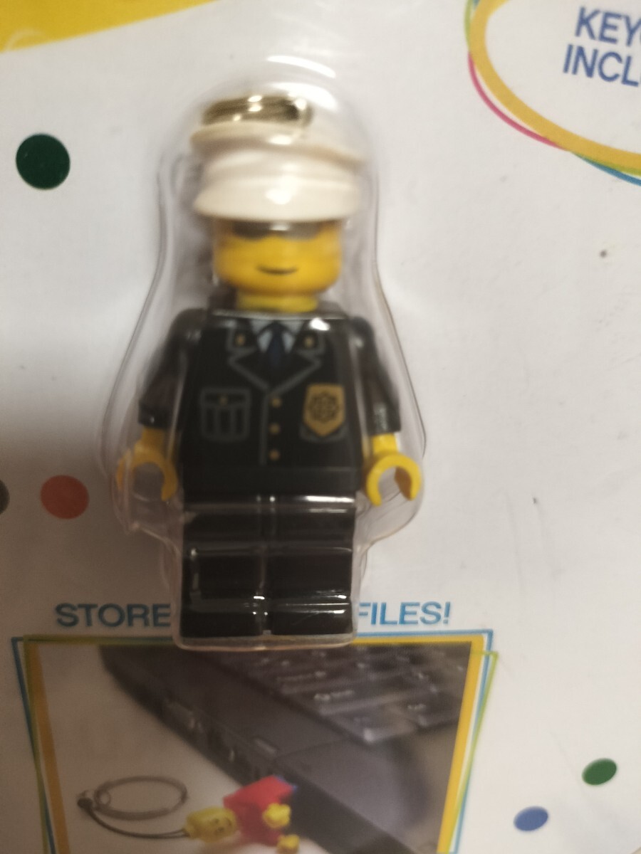 未使用品】LEGOのミニフィグ下半身はUSB「レゴ 8GB USB