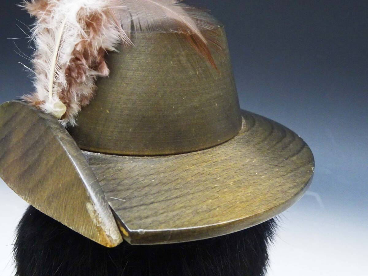 ◆(EG) 木製 くるみ割り人形 約37.5cm×約13.5cm×約13cm 木工芸 工芸品 民芸品 ドイツ製 兵隊 人形 置物 インテリア雑貨_画像4