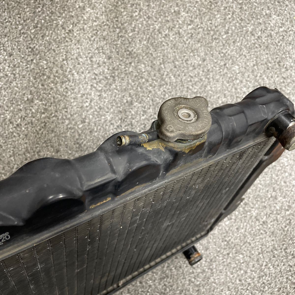 ラジエーター　ジムニー　JA71_画像3