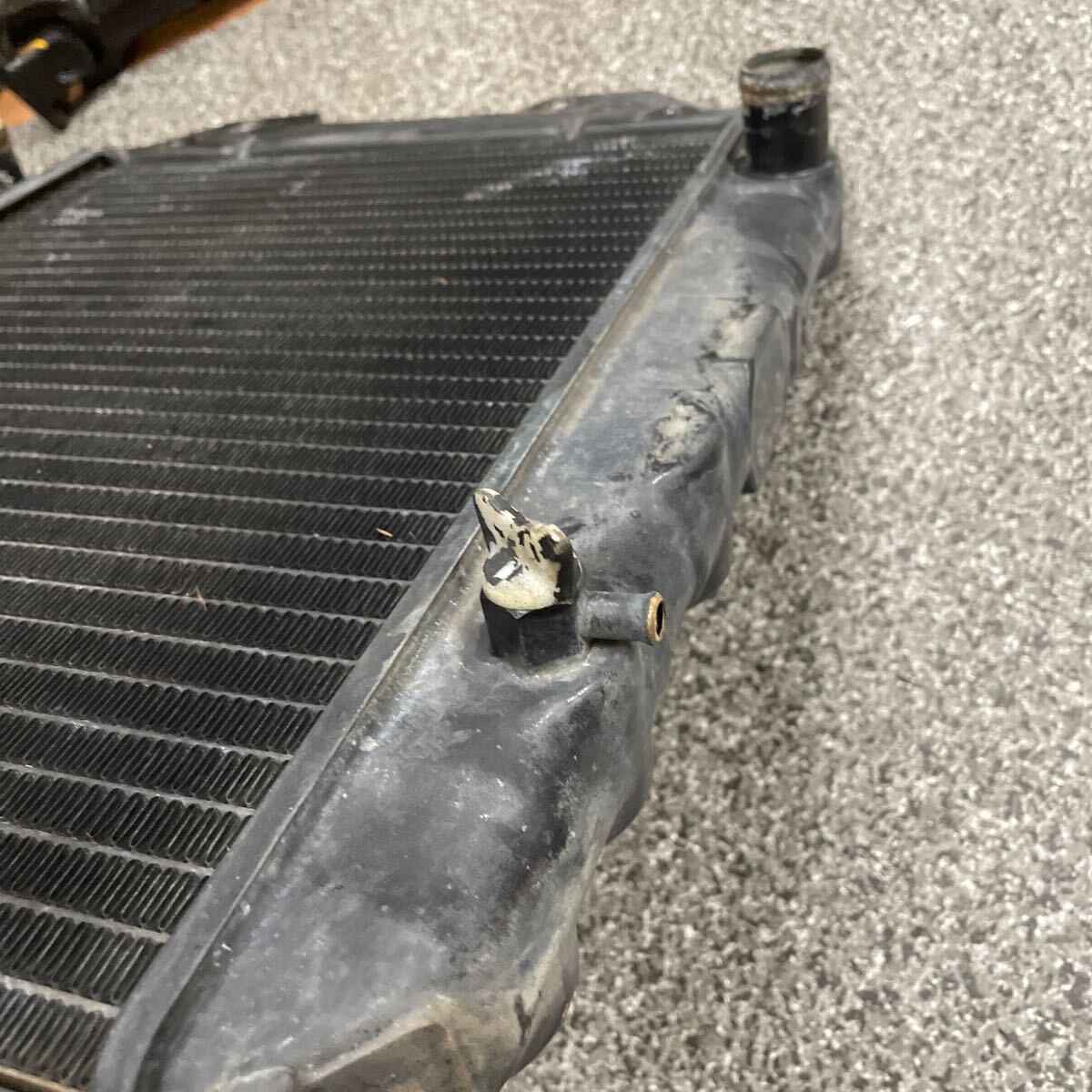 ラジエーター　ジムニー　JA71_画像6