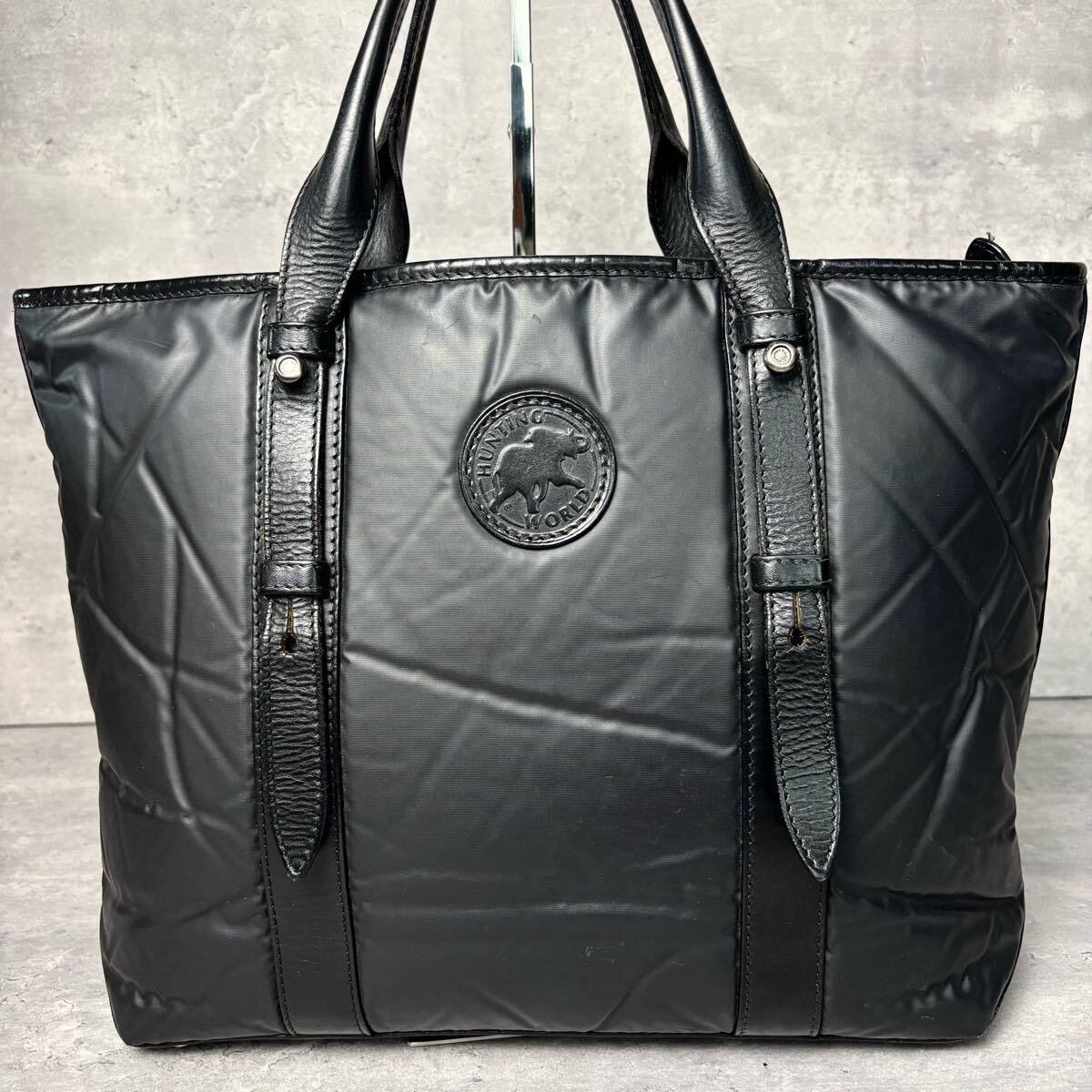 【極美品】HUNTING WORLDハンティングワールド トートバッグ 肩掛け 現行近◇極美品/大容量◇ HUNTING WORLD ハンティングワールド