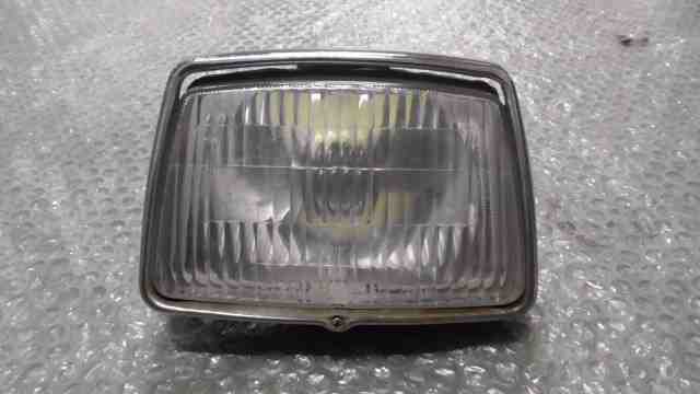 カブ(CUB)９０ カスタム　HA02　の　ライト *1750125259　中古