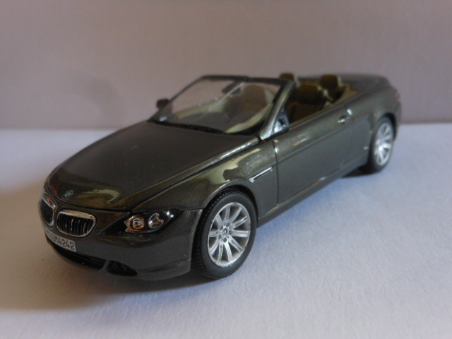 ◆BMW 6シリーズ　 京商 KYOSHO ミニカー 1/43 全長(zhǎng)110mm　