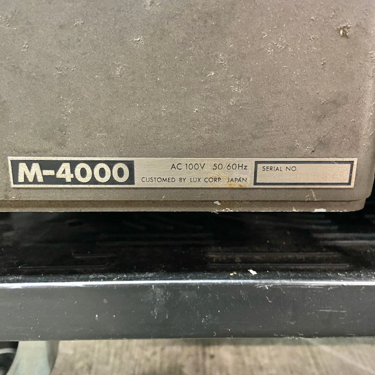 [ J ]8572 LUXMAN M-4000 усилитель мощности Luxman 