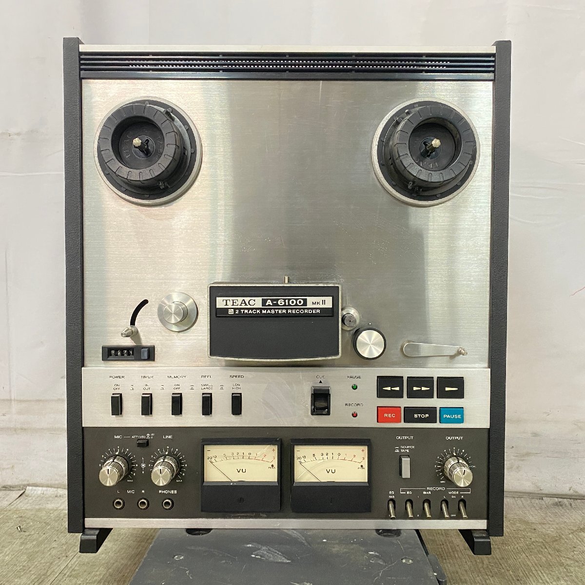 【 B 】9273 TEAC A-6100MKII オープンリールデッキ ティアック 042426