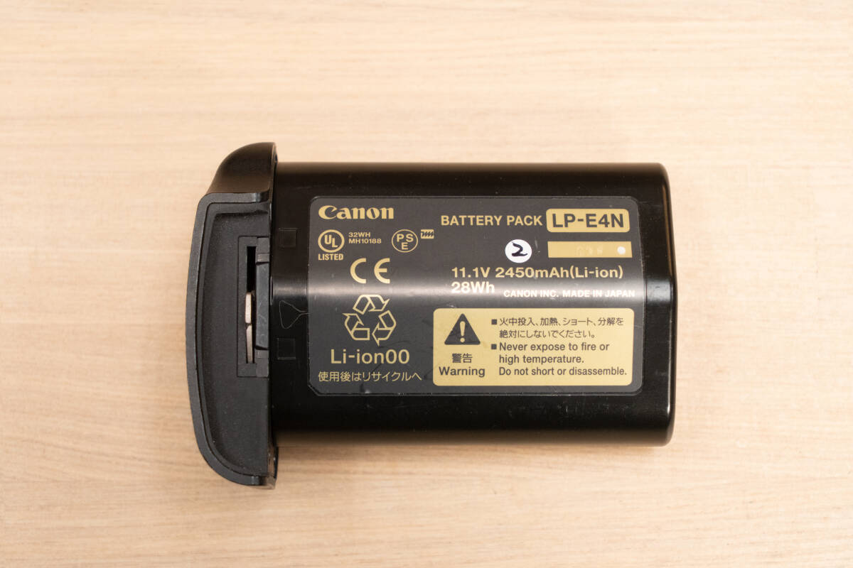 Canon キヤノン バッテリーチャージャー LC-E4N ＋ バッテリー LP-E4N x 2個(gè)