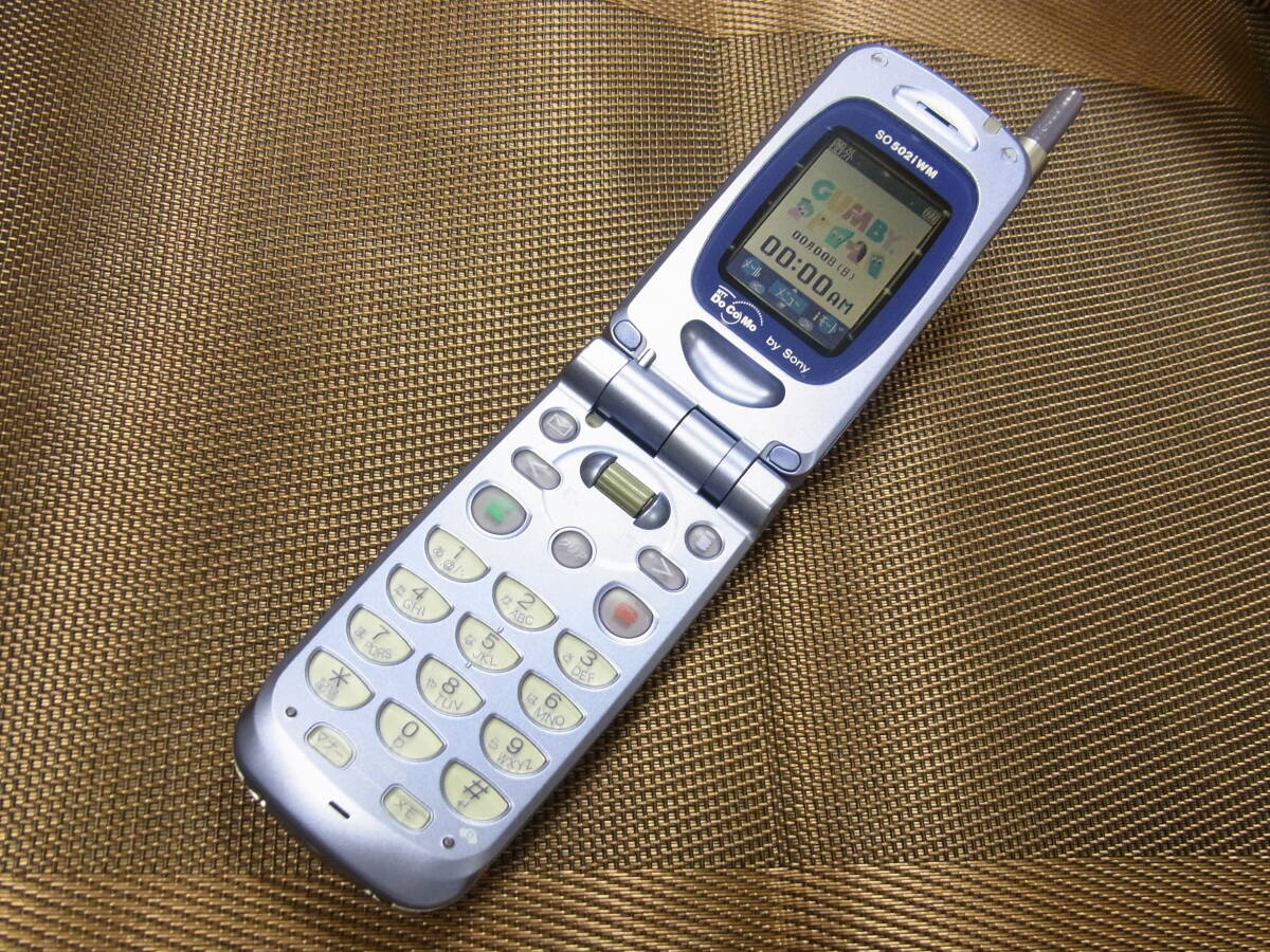 停波済 docomo ソニーエリクソン SO502iWM 携帯電話 美品 DoCoMo by Sony SO502IWM ドコモ ソニー ウォークマン携帯