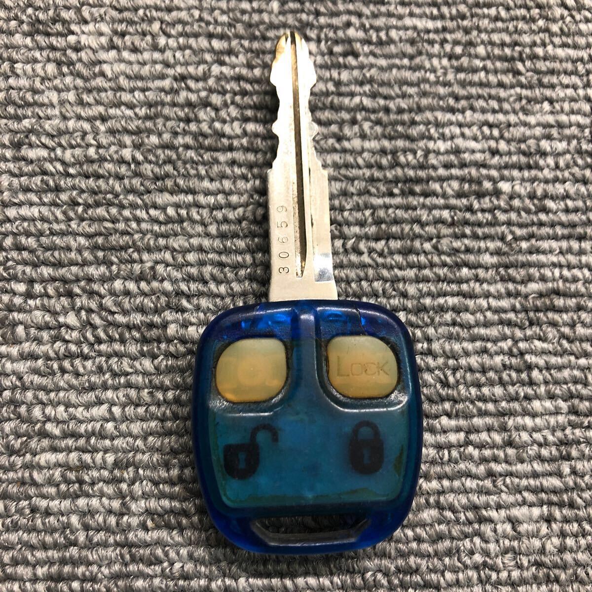 ekワゴン　ランサー等　三菱　純正　キーレス　リモコン　鍵　 2ボタン　G8D-534M-A 動作確認済　クリック感有　 D572