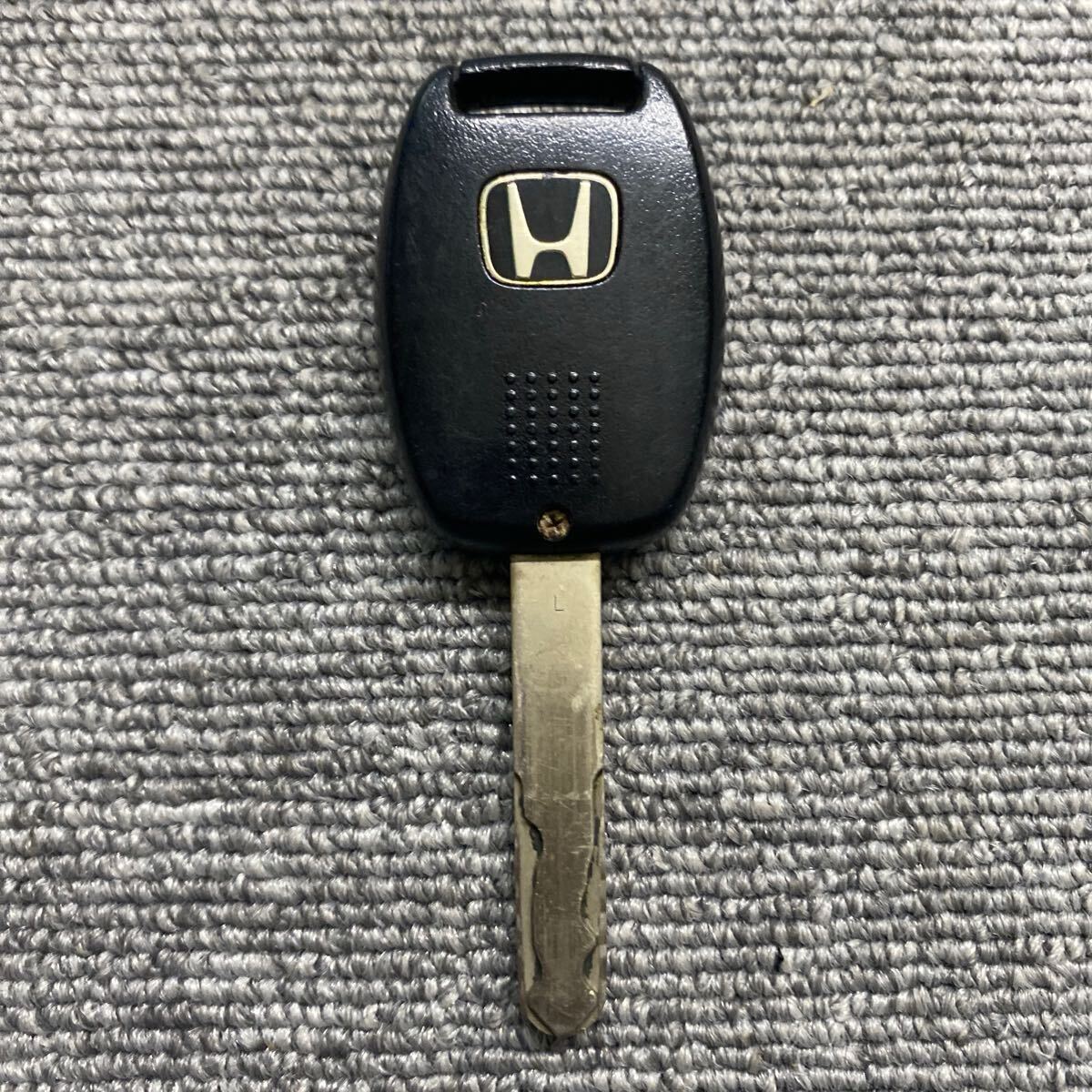 フィット　フリード等　ホンダ　純正　キーレス　リモコン　鍵　 2ボタン　72147-SWA-J0 刻印L 動作確認(rèn)済　赤ランプ　クリック感有　D939