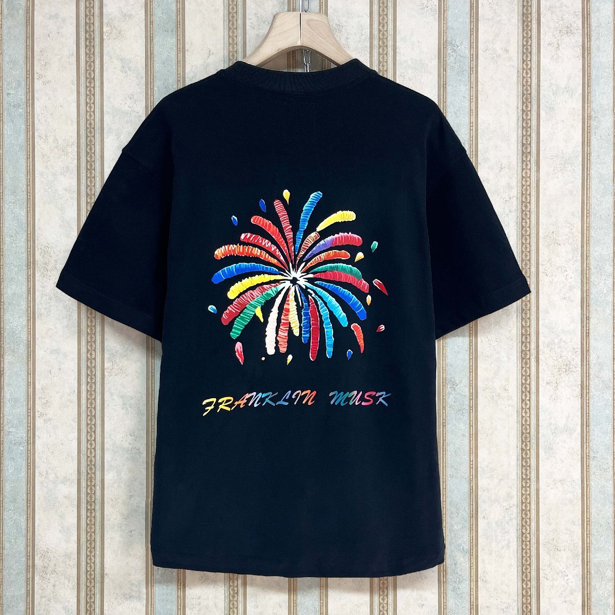 人気 定価2萬 FRANKLIN MUSK?アメリカ?ニューヨーク発 半袖 Tシャツ 綿100％ ソフト 通気 ゆったり 花火 トップス 日常著 夏 サイズ1