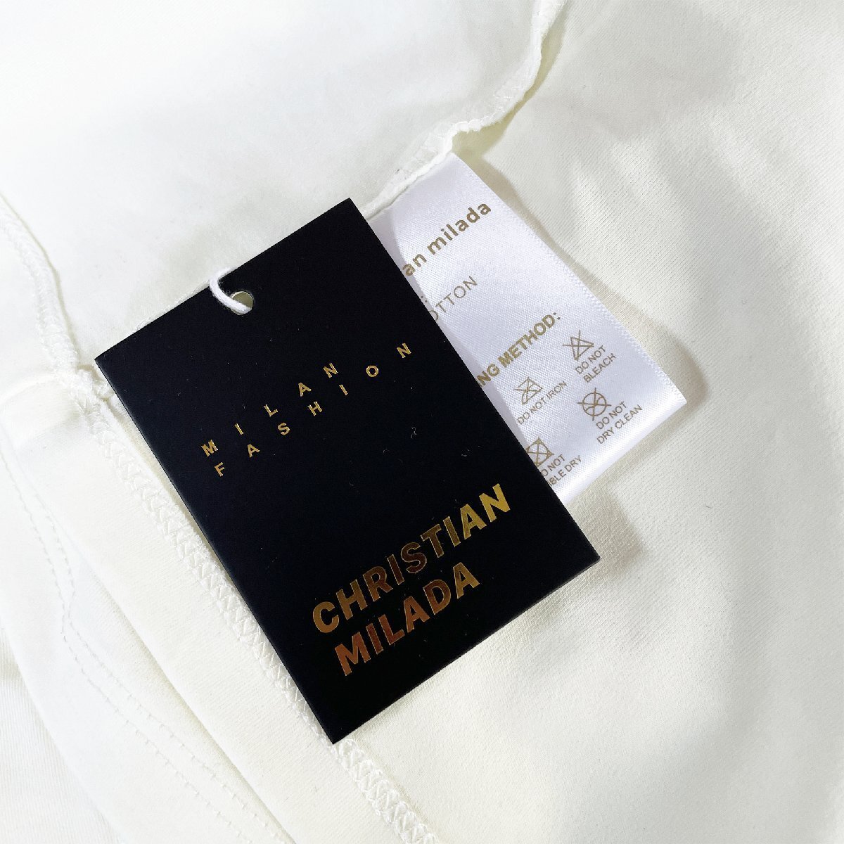 定価2萬★christian milada?ミラノ発?半袖Tシャツ★快適 薄手 滑らか ハート柄 かわいい 丸首 著痩せ トップス 夏 レディース S/34サイズ