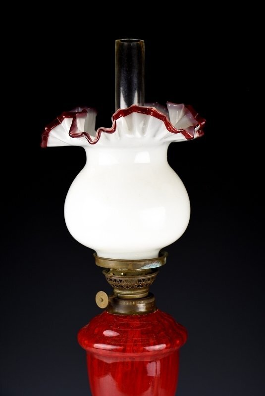 c6776  ガラス　オイルランプ　赤フリル　完品　62ｃｍ c6776 ガラス オイルランプ 赤フリル 完品 62cm
