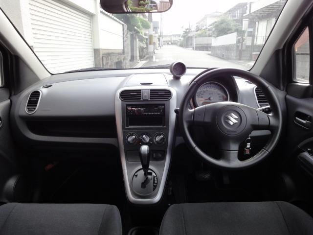 ２２年スプラッシュ　リミテット?パール?ETC付　低年式ですが極上美車