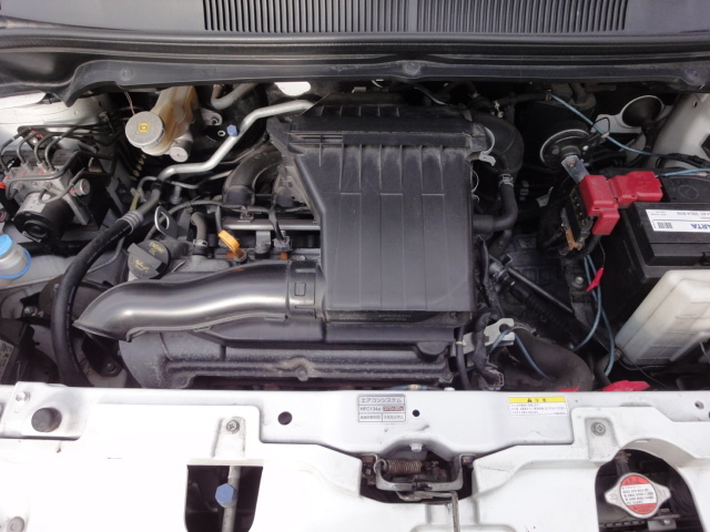 ２２年スプラッシュ　リミテット?パール?ETC付　低年式ですが極上美車