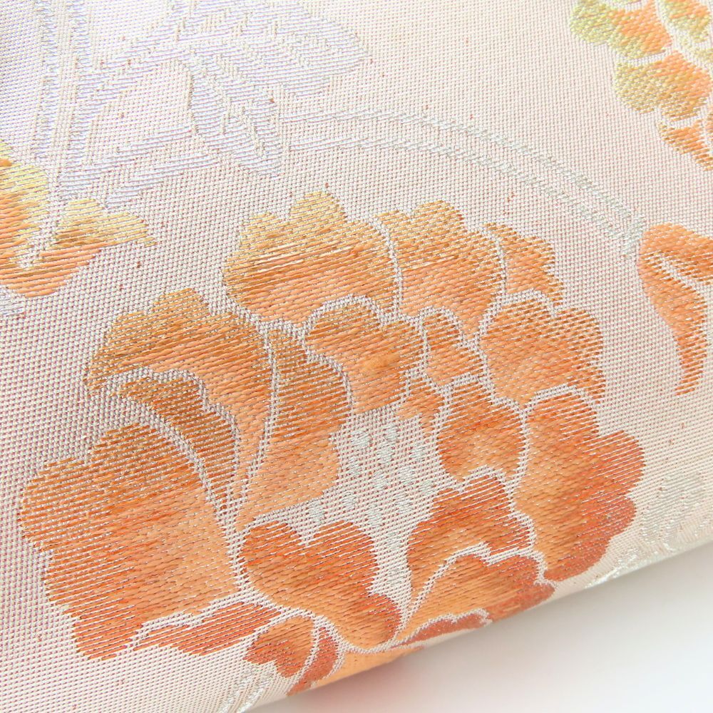 中古 和裝バッグ ハンドバッグ メタリック 花唐草 正絹(金銀纟除く) ピンク フォーマル パーティ 和裝 呉服 和服 きもの レディース 女性