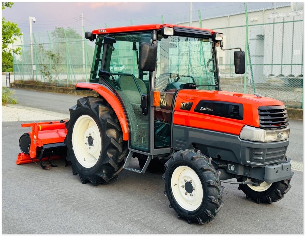 ** Kubota трактор KL27** *2WD4WD*27 лошадиные силы * кондиционер кабина * час 697*