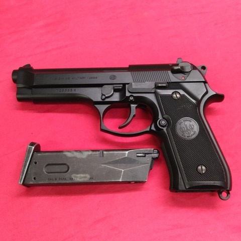【中古現(xiàn)狀品】東京マルイ ベレッタ M92F ミリタリーモデル ガスブローバック