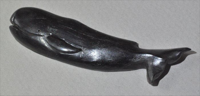 ナンタケットバスケット用の青黒檀のクジラオーナメントNO６