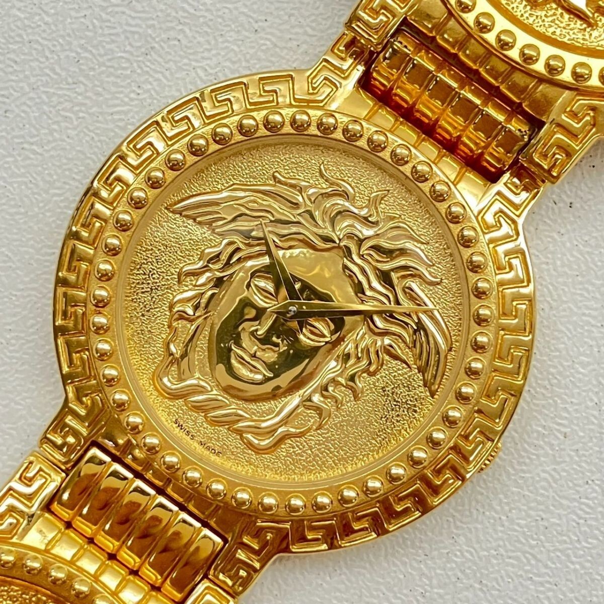 C059-P3-414* [ батарейка заменена ] GIANNI VERSACE Gianni Versace 02550 QUARTZ кварц 2 стрелки мужские наручные часы KA