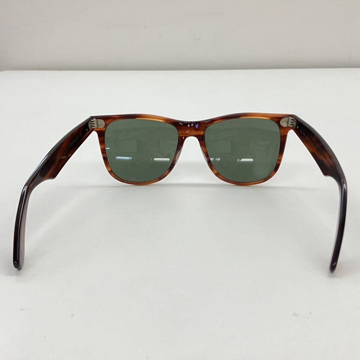 D077-ST10-997◎ Ray Ban レイバン サングラス カラーメガネ アイウェア WAYFARERⅡ セルフレーム ウェリントン型 KA