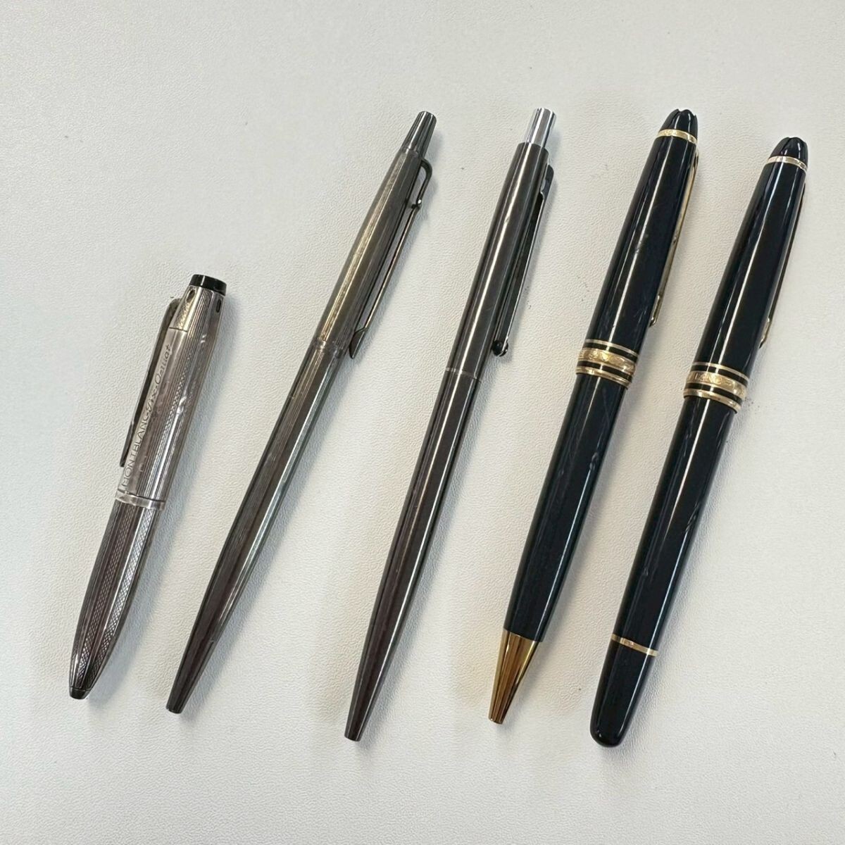 D242-■-0 文房具 10點(diǎn)セット 萬(wàn)年筆 ボールペン シャーペン MONTBLANC WATERMAN 他 筆記用具 ケース付き有 KA