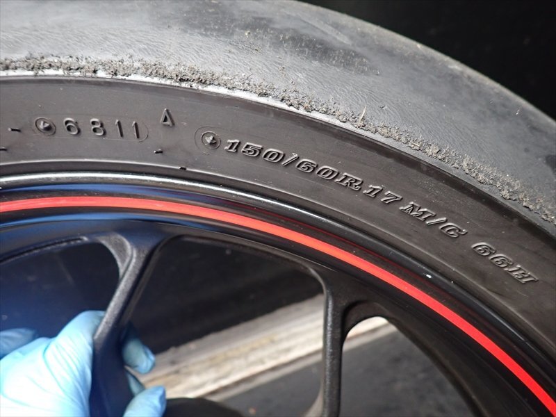 E1R7-0606 Yamaha YZF-R25 заднее колесо шина [RG10J-006*** 2015 год анимация иметь ]
