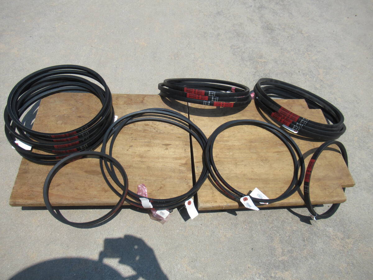 未使用 Vベルト 20本セット バンドー化学 A-39 A-42 B-40 B-42 B-44 など BANDO BELT RB_画像1