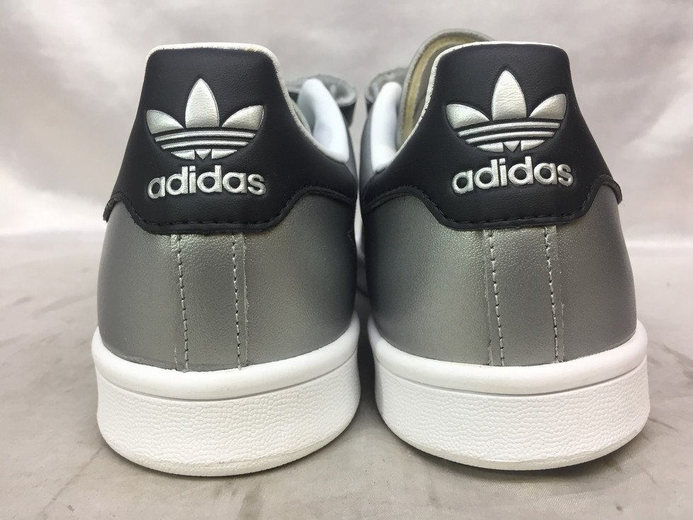 【箱付き美中古品】adidas アディダス FAST ファスト ベルクロ ローカットスニーカー S76661 サイズ：27cm カラー：シルバー メンズ