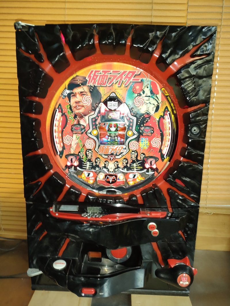 【引取限定】レア台初代STAR WARS パチンコ台実機(循環仕様) パチンコ実機 CRぱちんこ仮面ライダーXW 京楽産業 循環加工済 玉