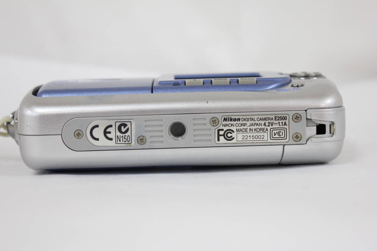 [ возвращенный товар гарантия ] Nikon Nikon Coolpix E2500 голубой 3x аккумулятор имеется компактный цифровой фотоаппарат M6930