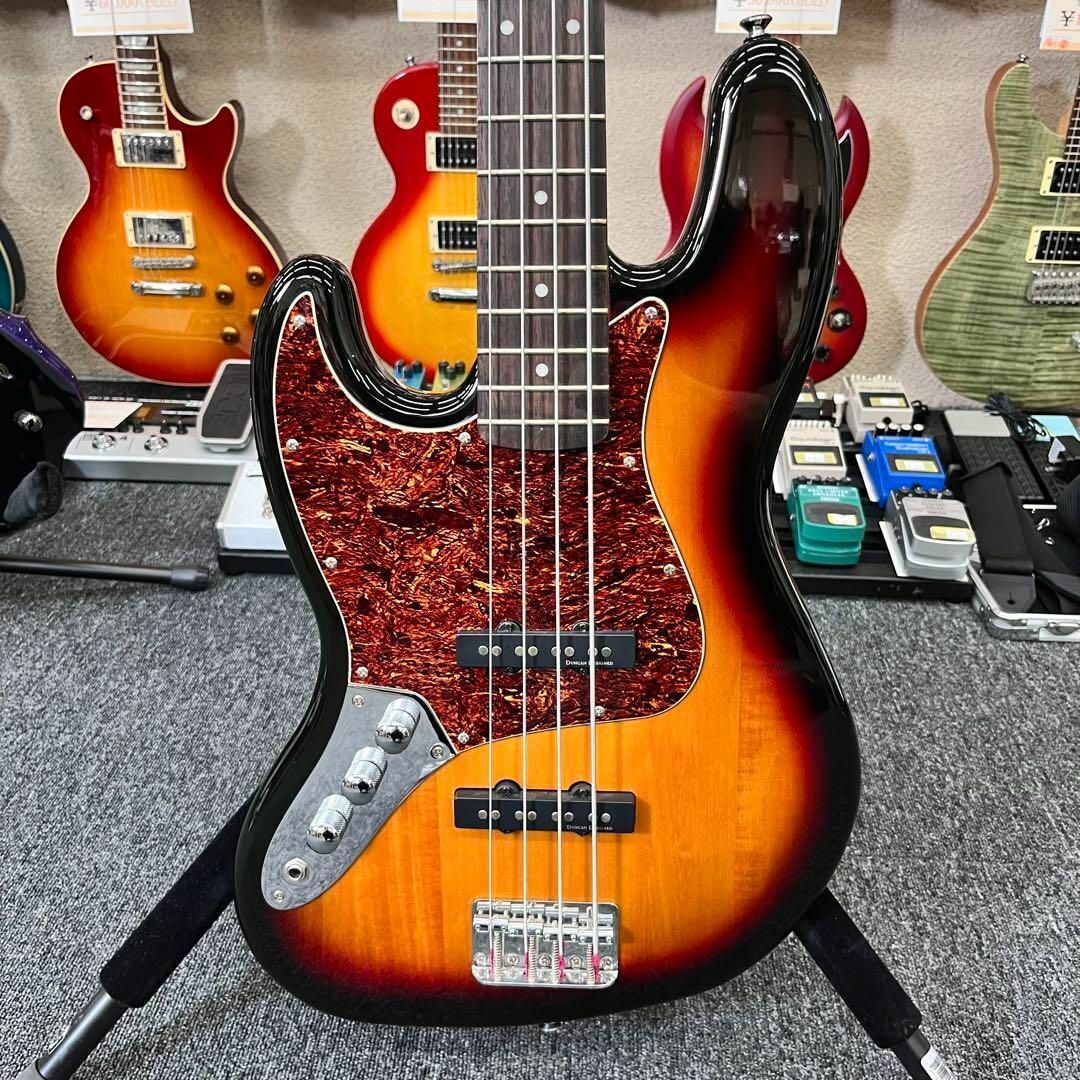 【10434】 左利き用 Squier by Fender Jazz Bass 10434】 左利き用 Squier by Fender Jazz Bass
