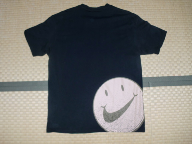 NIKE　ナイキ　Tシャツ　Lサイズ　ナイキジャパン