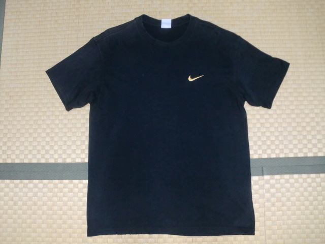 NIKE　ナイキ　Tシャツ　Lサイズ　ナイキジャパン