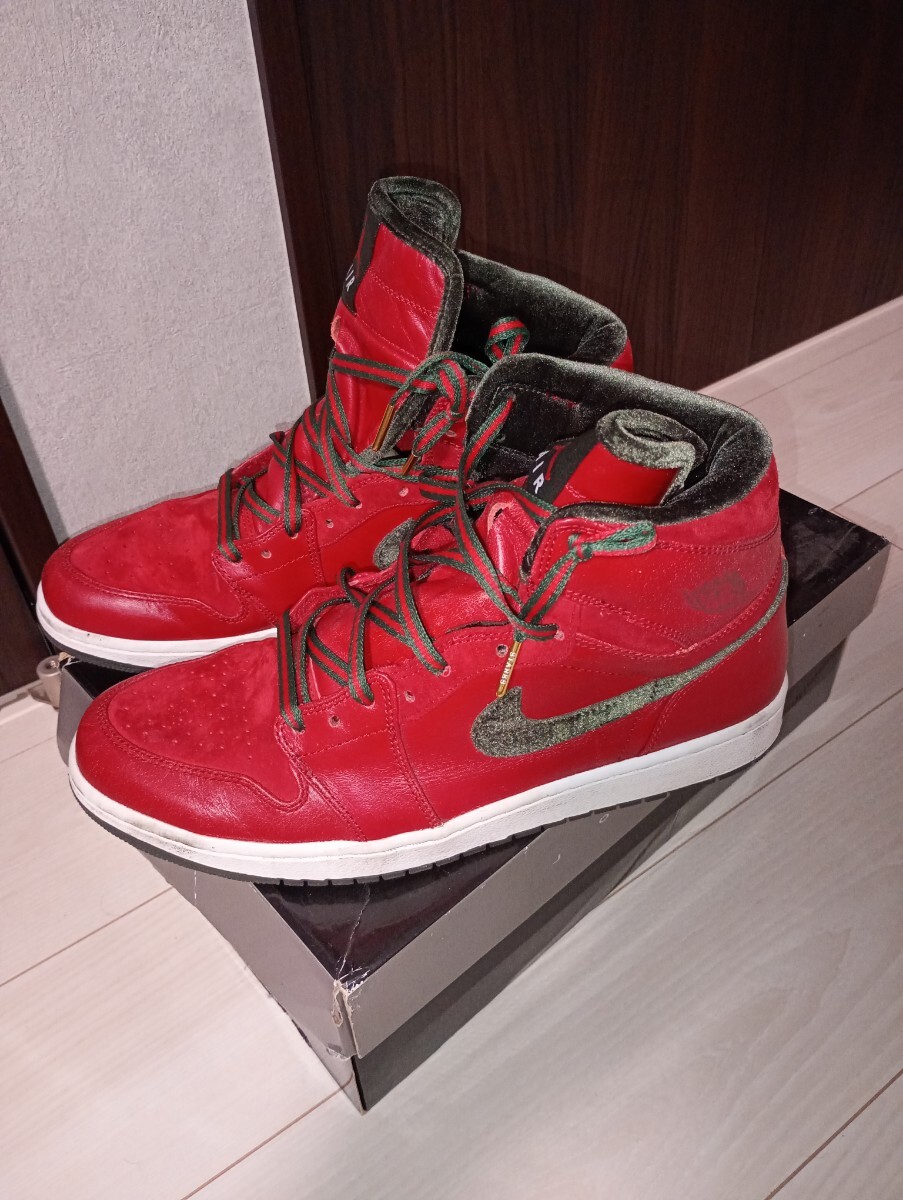 NIKE JORDAN 1 US13