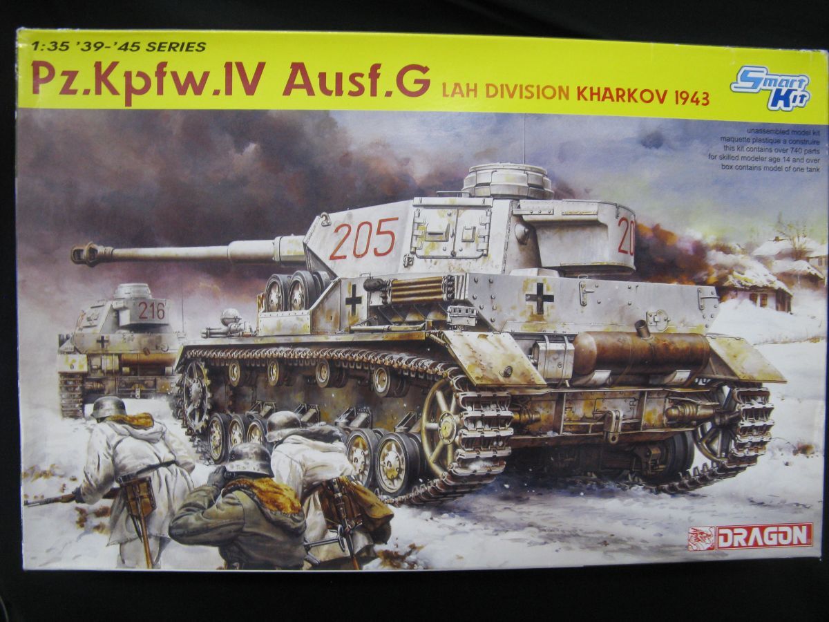 * Dragon 1/35 Pz.Kpfw.Ⅳ Ausf.G LAH DIVISION KHARKOV 1943 (6363) *