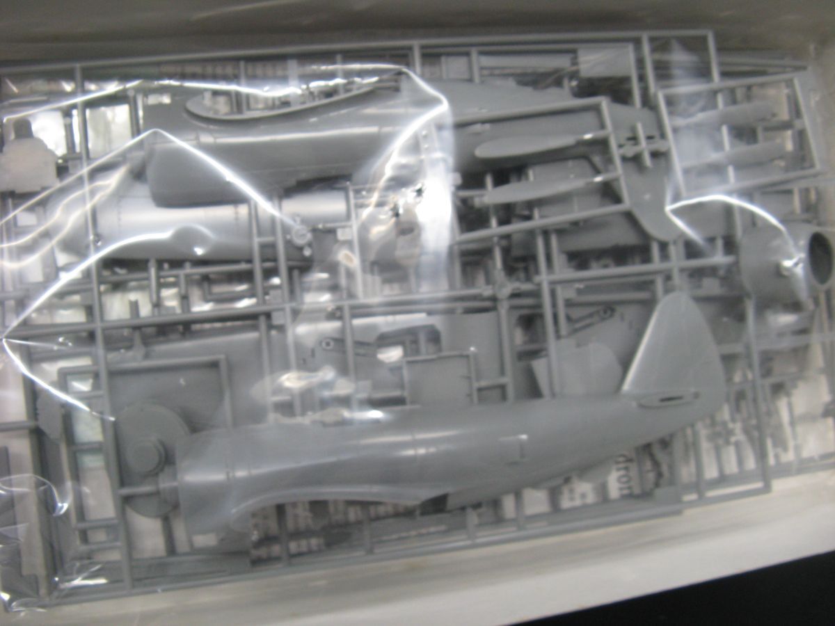 # Hasegawa 1/48 P-47D Thunderbolt ' no. 61 битва . полет .' #