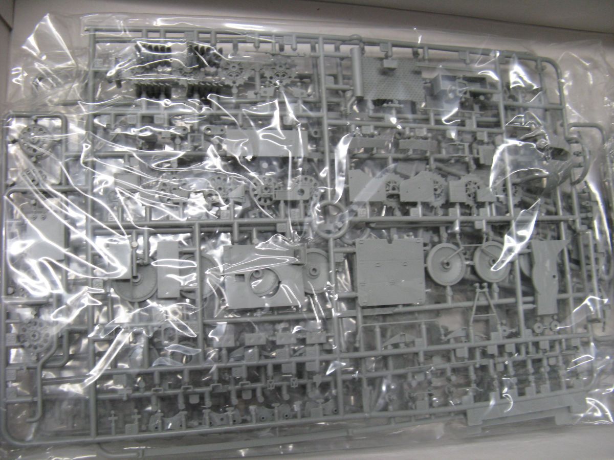 * Cyber хобби 1/35 WWⅡ. Германия армия ma-da-ⅢM type палец . машина . type (6472) *