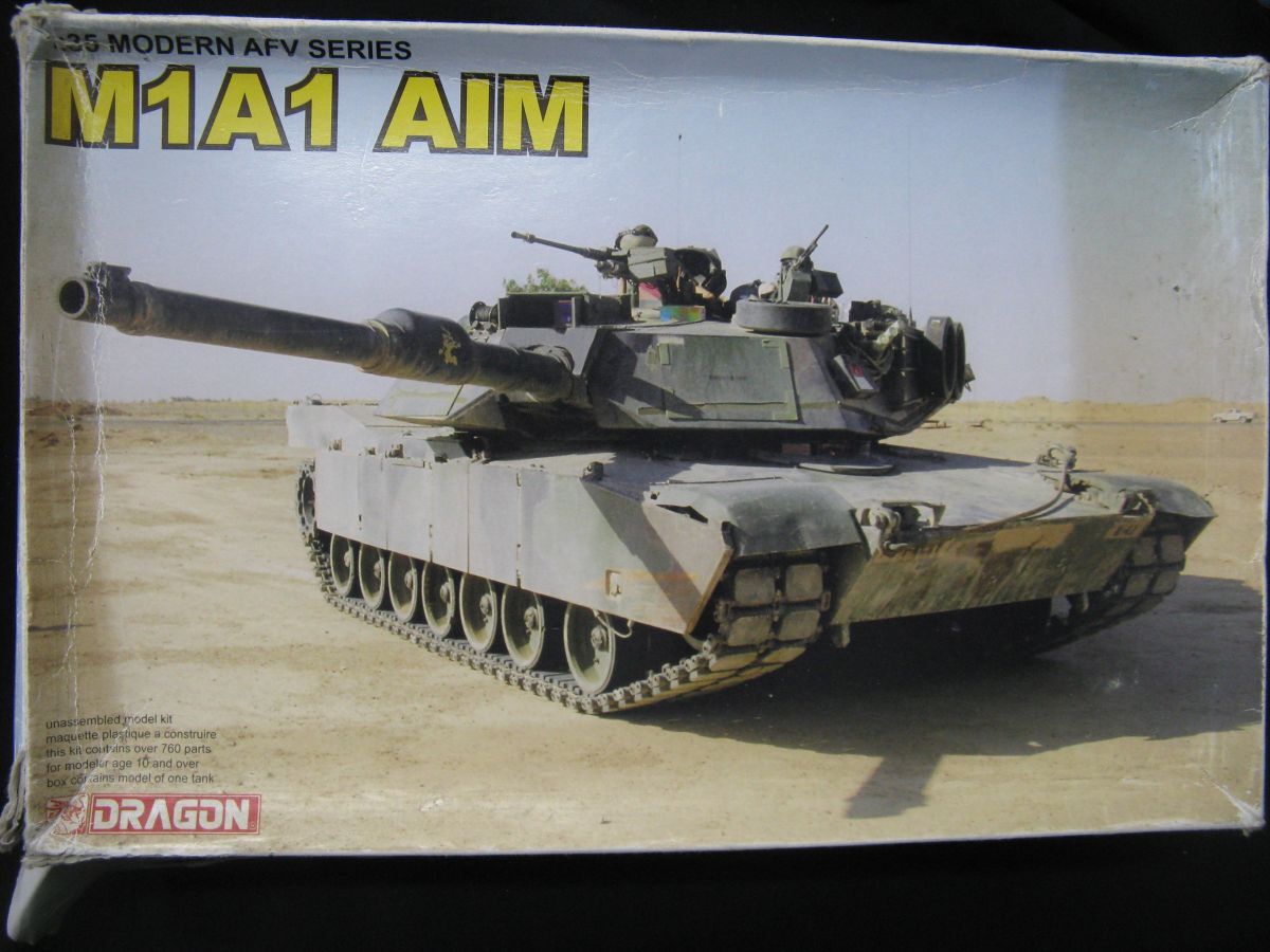 * Dragon 1/35 M1A1 AIM (3535) *