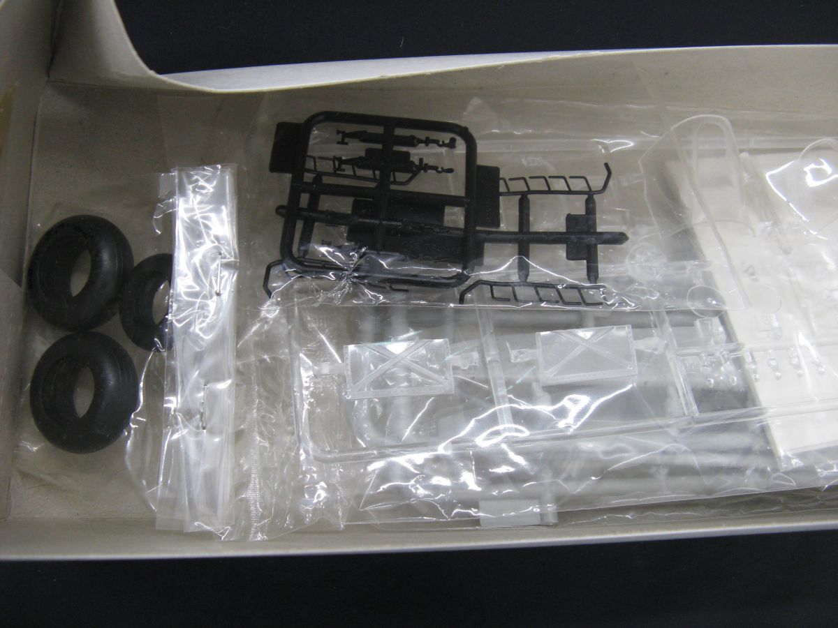 # тигр n.ta-1/32 Lockheed P-38L-5-L0 подсветка #