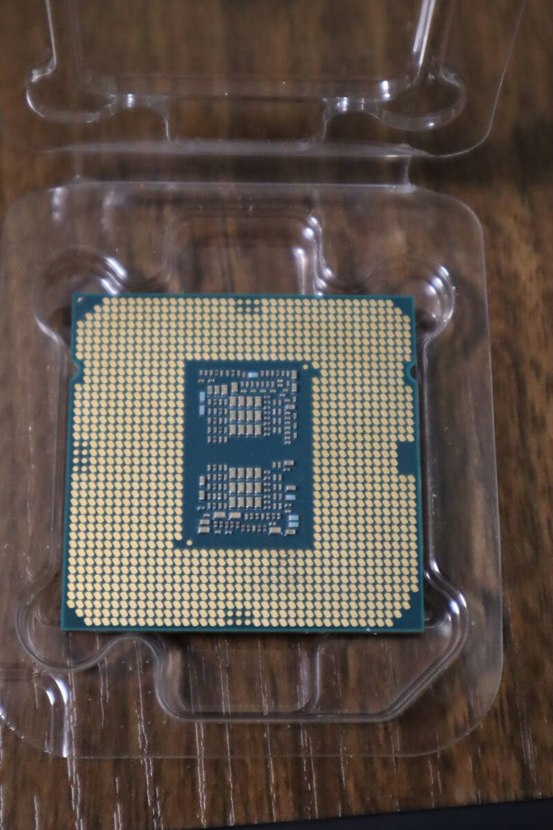 [ б/у ]Intel Core i7-10700K LGA1200