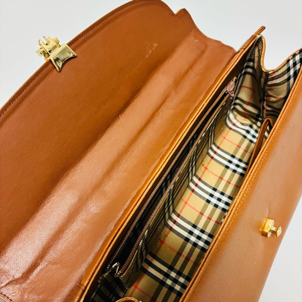 1円 BURBERRYS バーバリーズ ハンドバッグ ブラウン レザーノバチェック レディース 筒形　筒型　コンパクト　金具　シルバー正規(guī)品本物