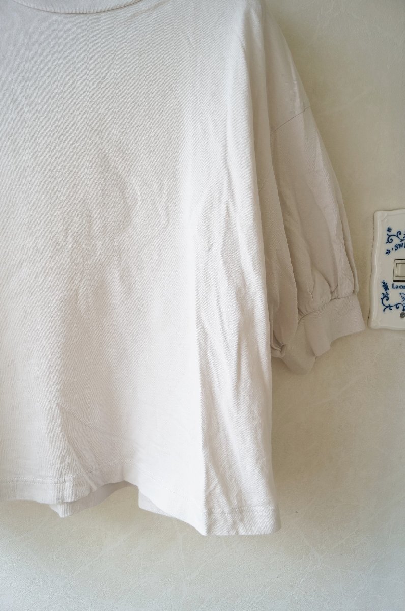 ★送料無料!! To b. by agnes b.（アニエスベー）*バックロゴTシャツ アイボリー38*古著のgplus広島　2506t1