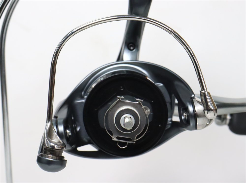  Daiwa воздушный li чай LT2500S-DH б/у товар!! DAIWA AIRITY A4919