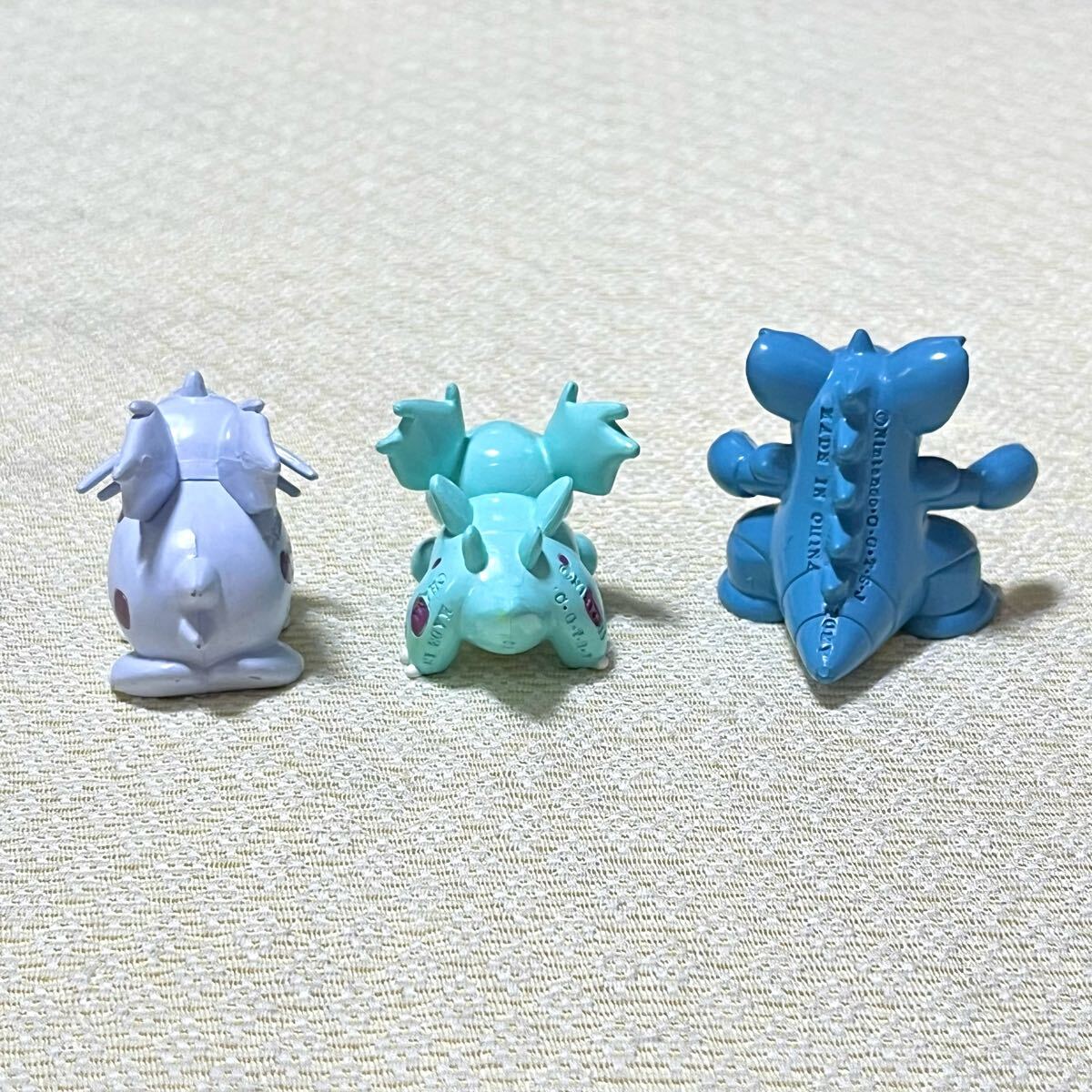 モンコレ ニドラン♀ ニドリーナ ニドクイン モンコレ ニドラン♀♂ ニドリーナ ニドクイン ニドリーノ