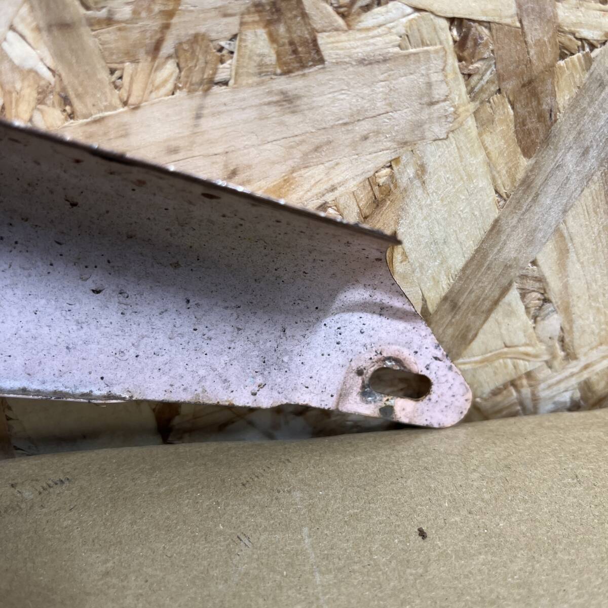 【H】YAMAHA PAS ami 号機番号 X825-30058～ 26インチ 電動アシスト自転車 チェーンカバー 25060937_画像4