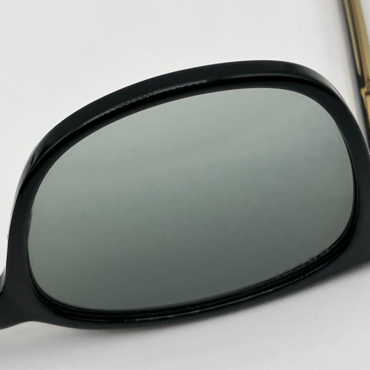 Gucci　グッチ　サングラス　0376S 001 54□17 140　
