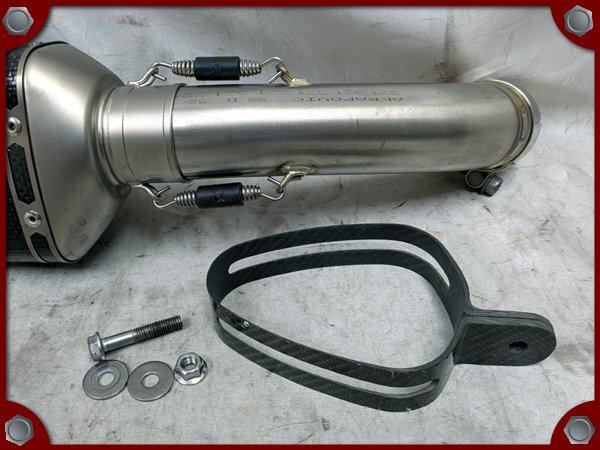 ●中古?美品●KTM 125/250/390 DUKE (21-23) RC390/125 (22-23)用 KTM POWERPARTS アクラポビッチ スリップオンマフラー●[L]梱包●bo8324